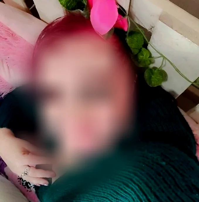 Amanda, 36