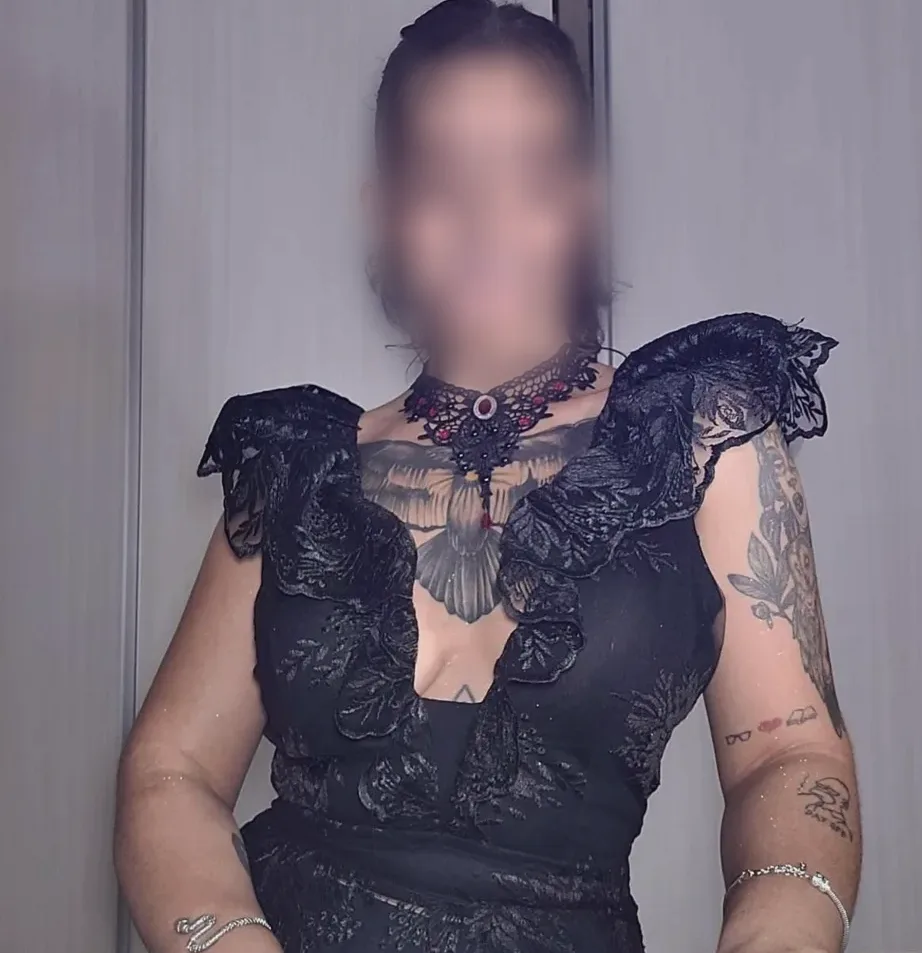 Celina, 30