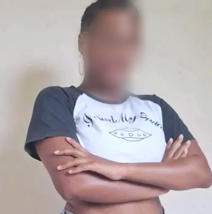Leyla, 27